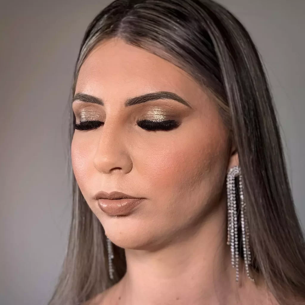 Curso de automaquiagem online saia do básico